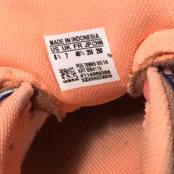 Women’s adidas running shoes - Picture 6 of 7